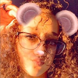 Meet your Posher, Dani